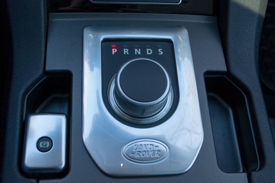  Land Rover LR4 2014 года  (фото 16 из 27)